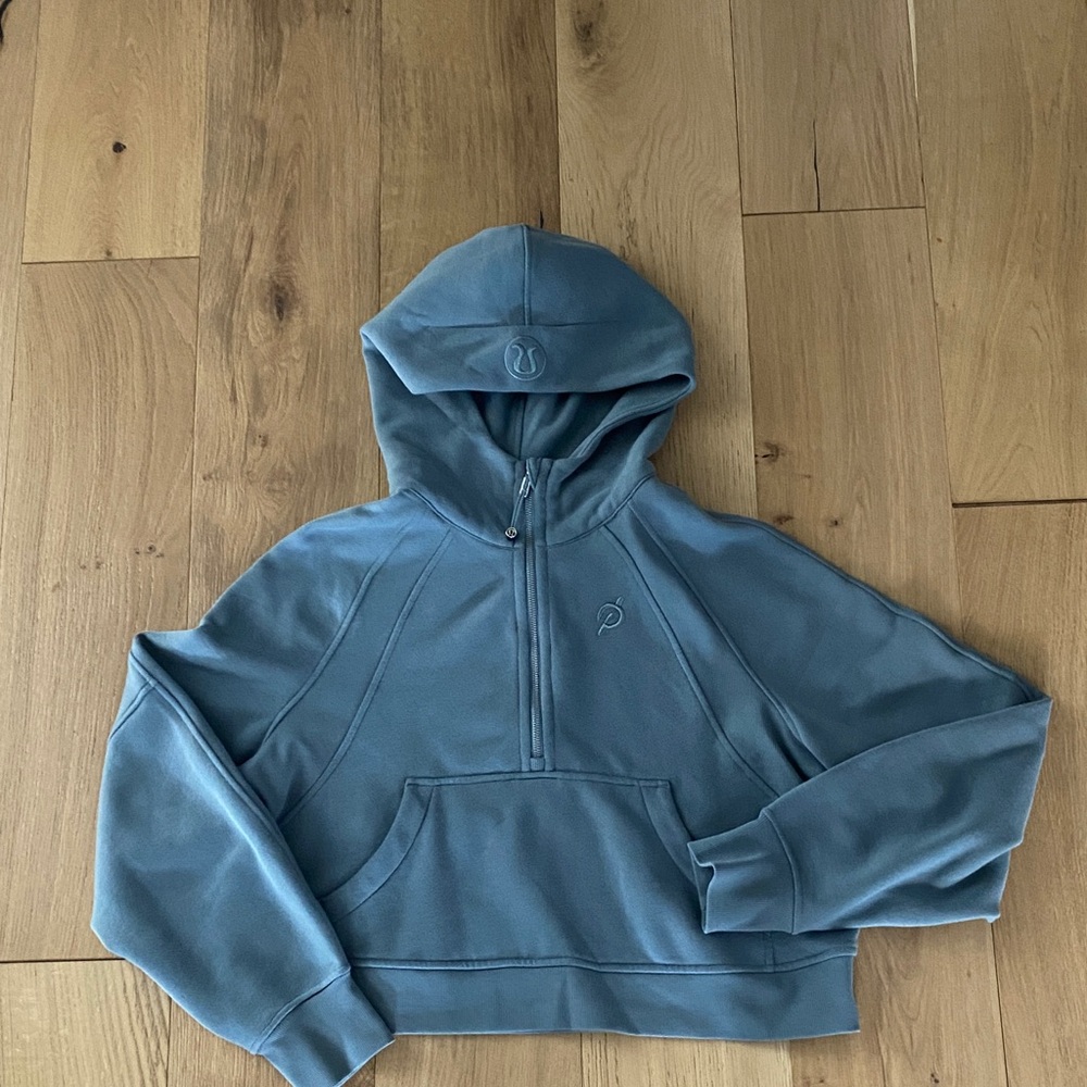 Lululemon Athletica x Peloton Blue Gray Cropped Scuba